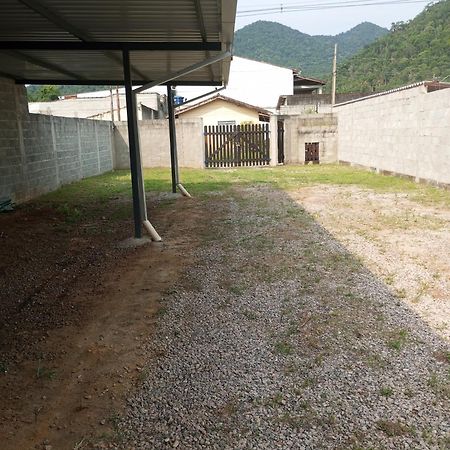 Pousada 5 Cachoeiras Ubatuba Exteriör bild